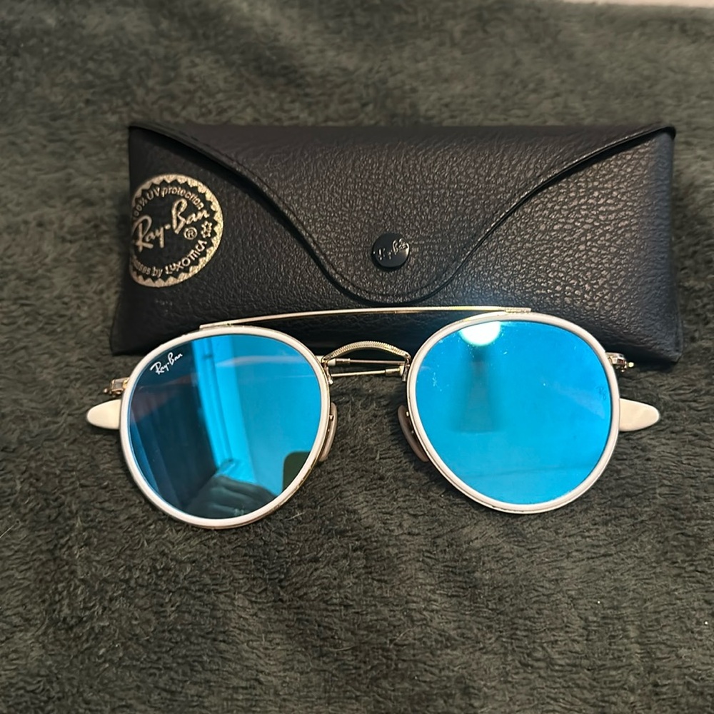 ROUND DOUBLE BRIDGE RAYBANS